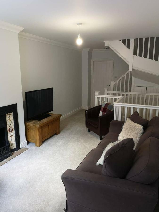 Guildford Town House Villa Exterior photo